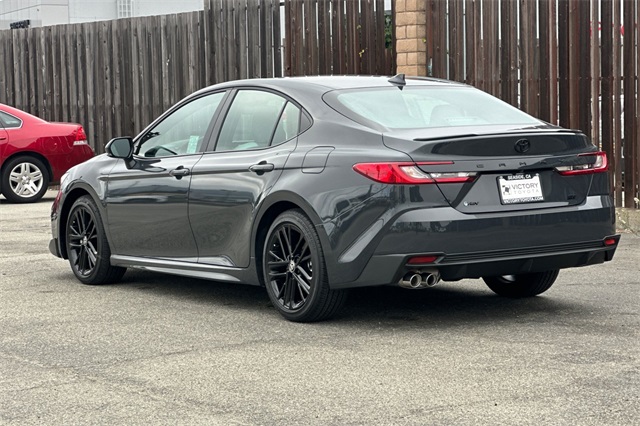 2025 Toyota Camry SE photo 6