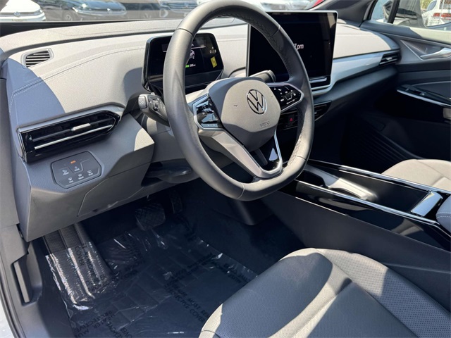 2025 Volkswagen ID.4 Pro S photo 2