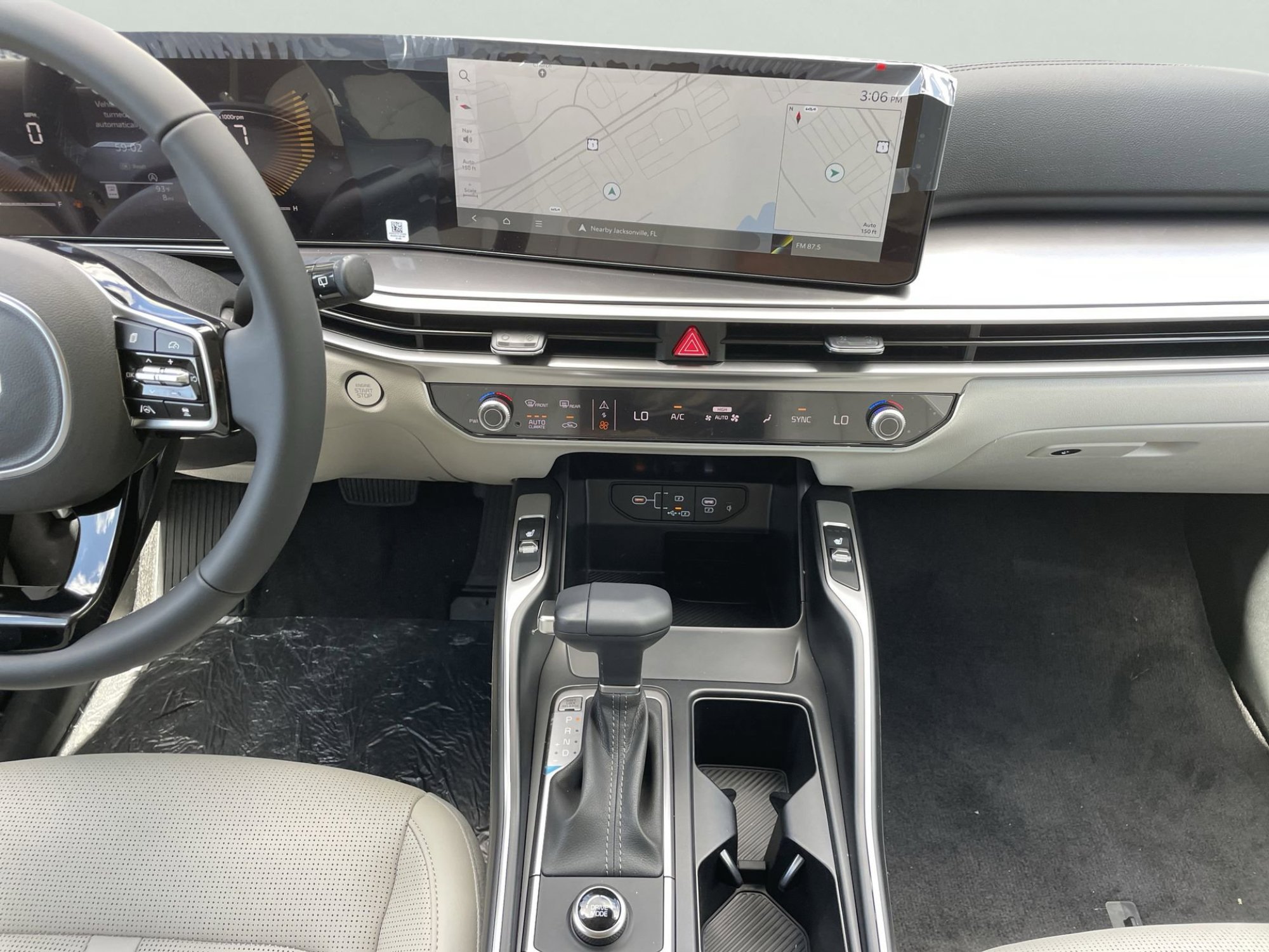 2025 Kia Sorento S photo 10