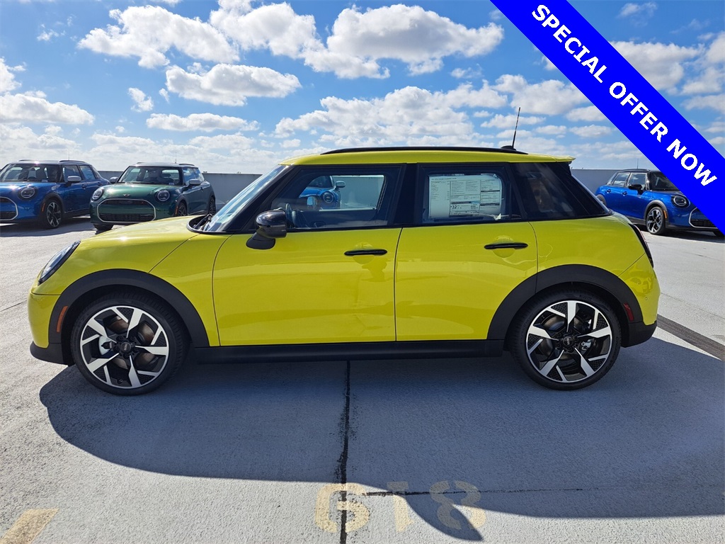 2025 Mini Cooper 4 Door Hardtop Signature photo 6