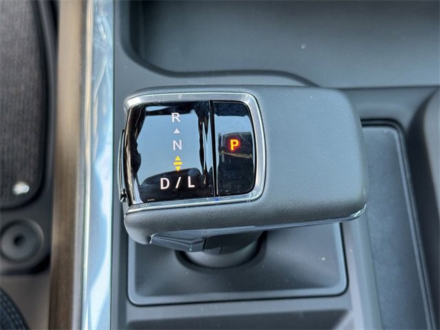 2025 Chevrolet Silverado 1500 High Country photo 26