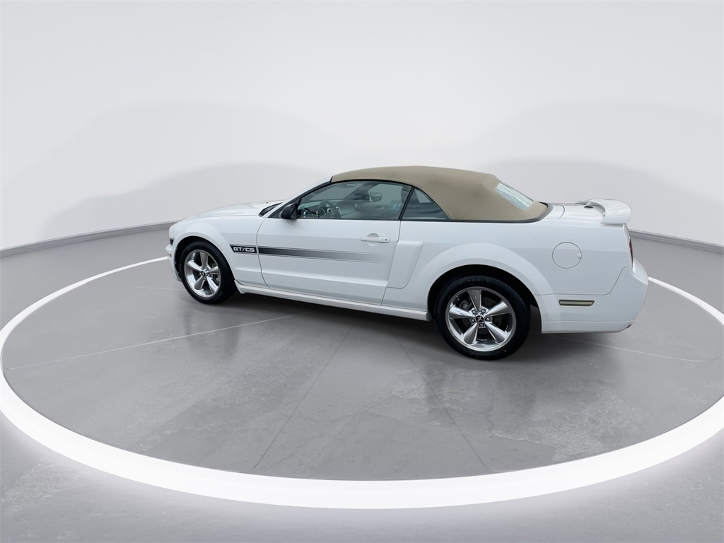 2008 Ford Mustang GT Premium photo 7