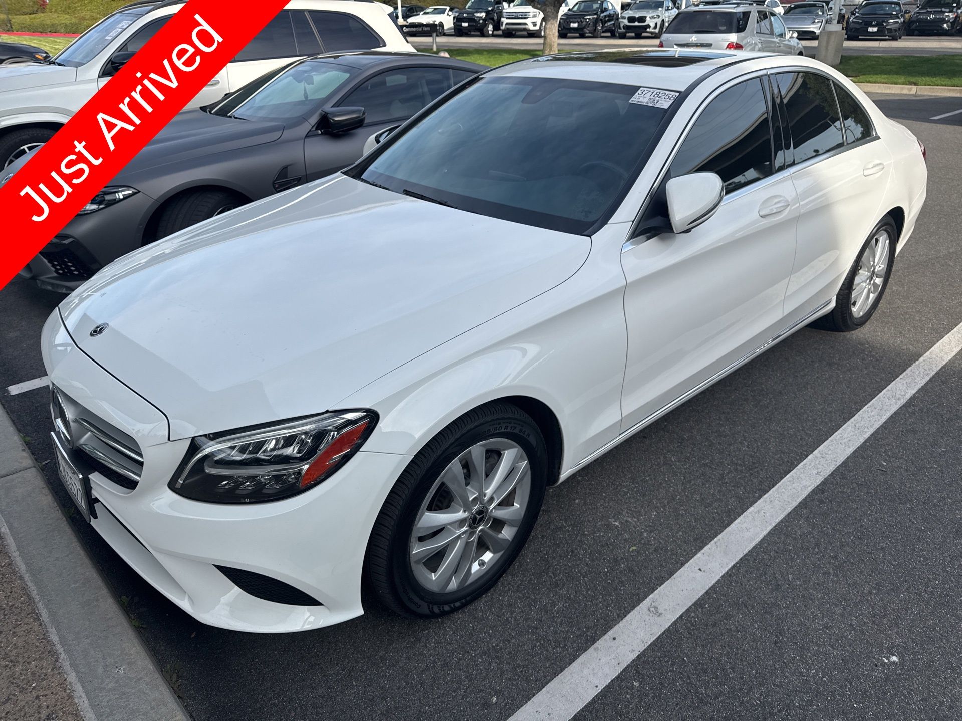 2019 Mercedes-Benz C-Class Sedan C300's photo