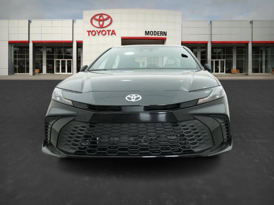 2026 Toyota Camry SE photo 3