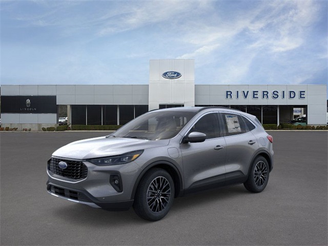 2025 Ford Escape PHEV's photo