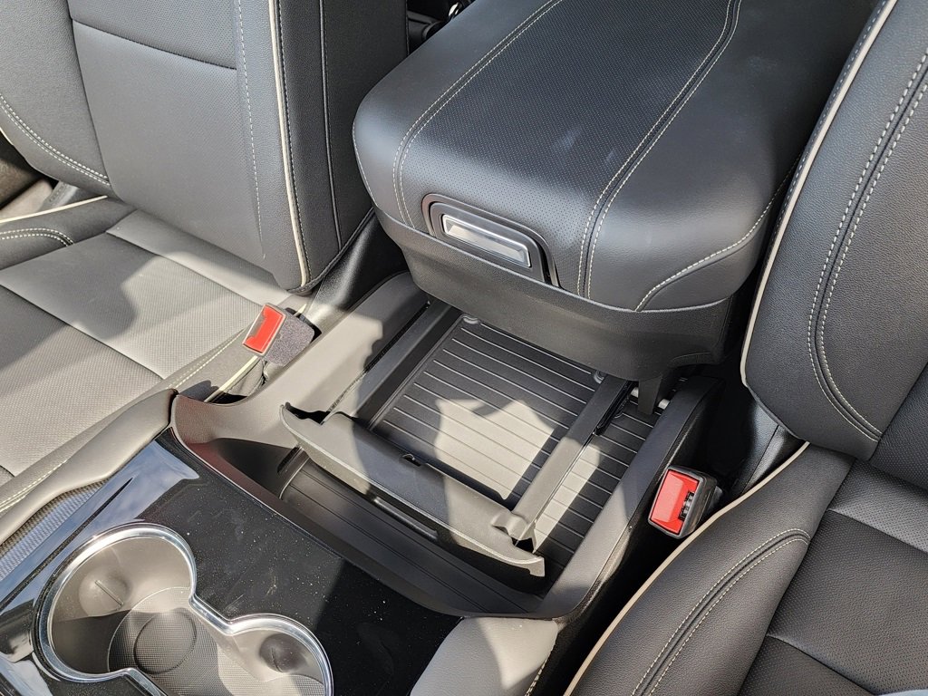 2025 Gmc Yukon photo 36