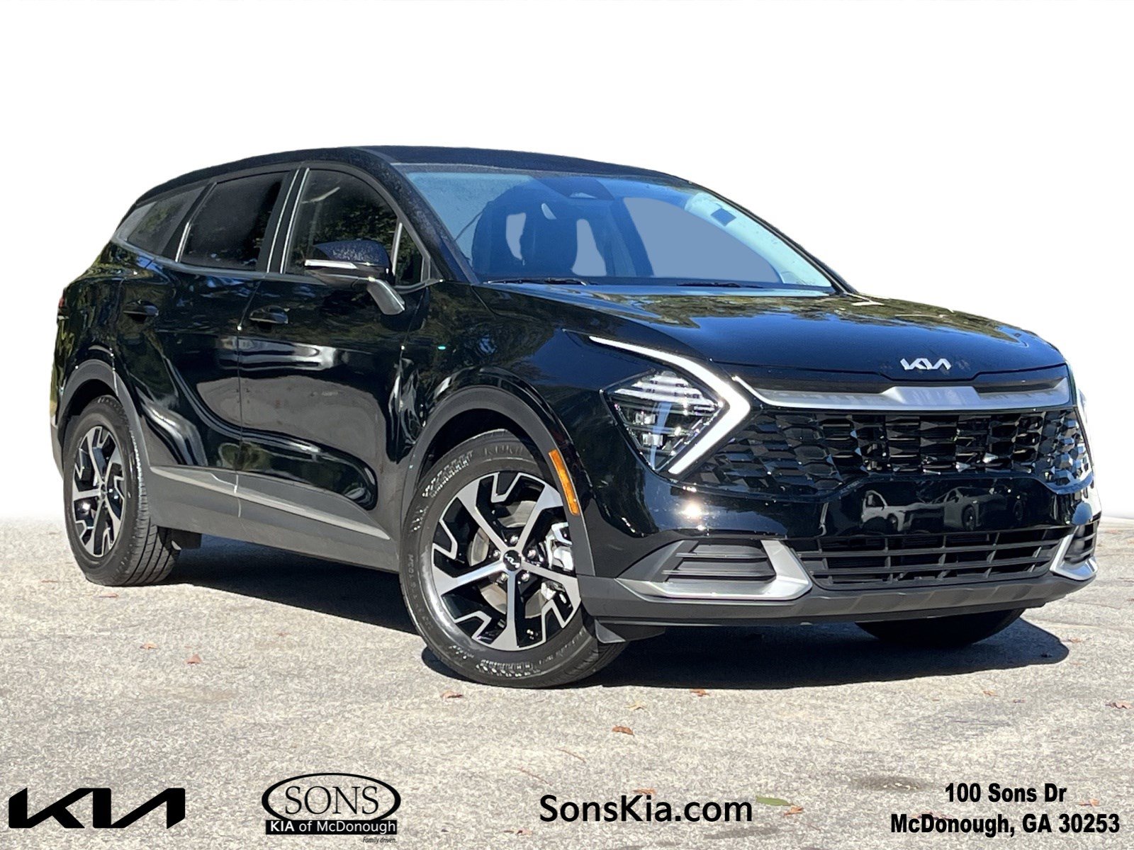 2024 Kia Sportage EX's photo