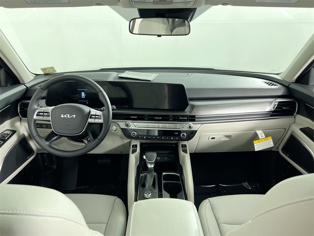 2025 Kia Telluride S photo 24