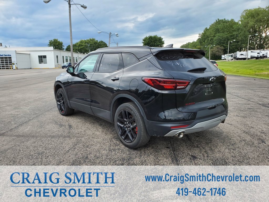 2023 Chevrolet Blazer 3LT photo 2
