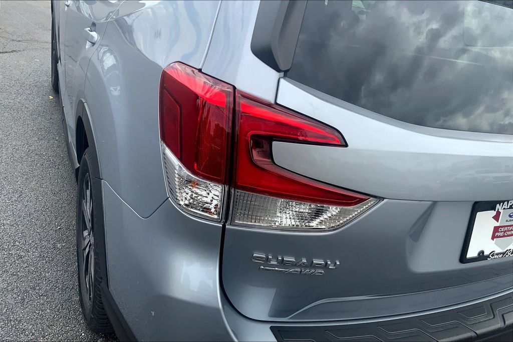 2020 Subaru Forester Limited photo 24