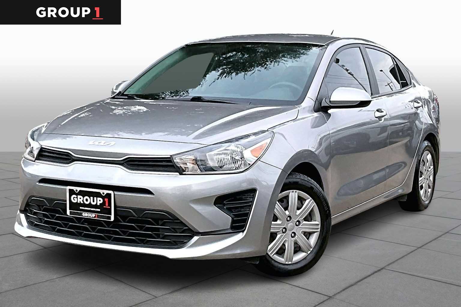 2022 Kia Rio S's photo
