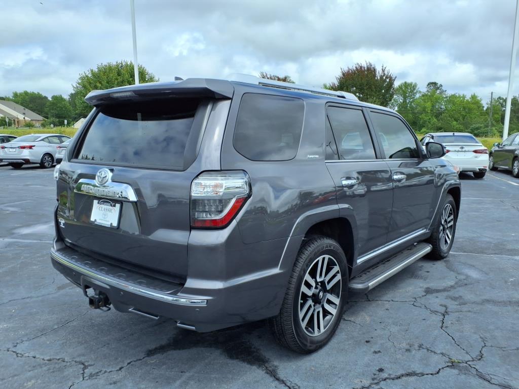 2023 Toyota 4Runner Limited photo 2