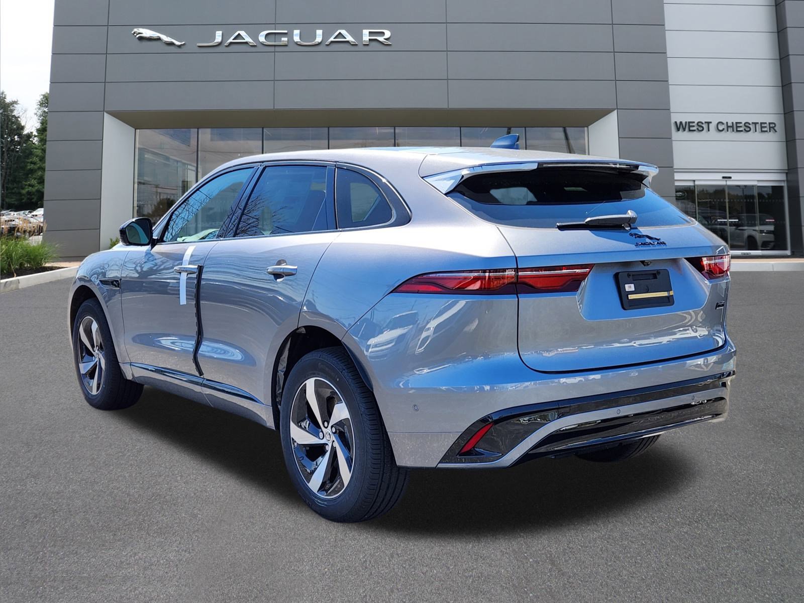 2026 Jaguar F-PACE P250 R-Dynamic S photo 2