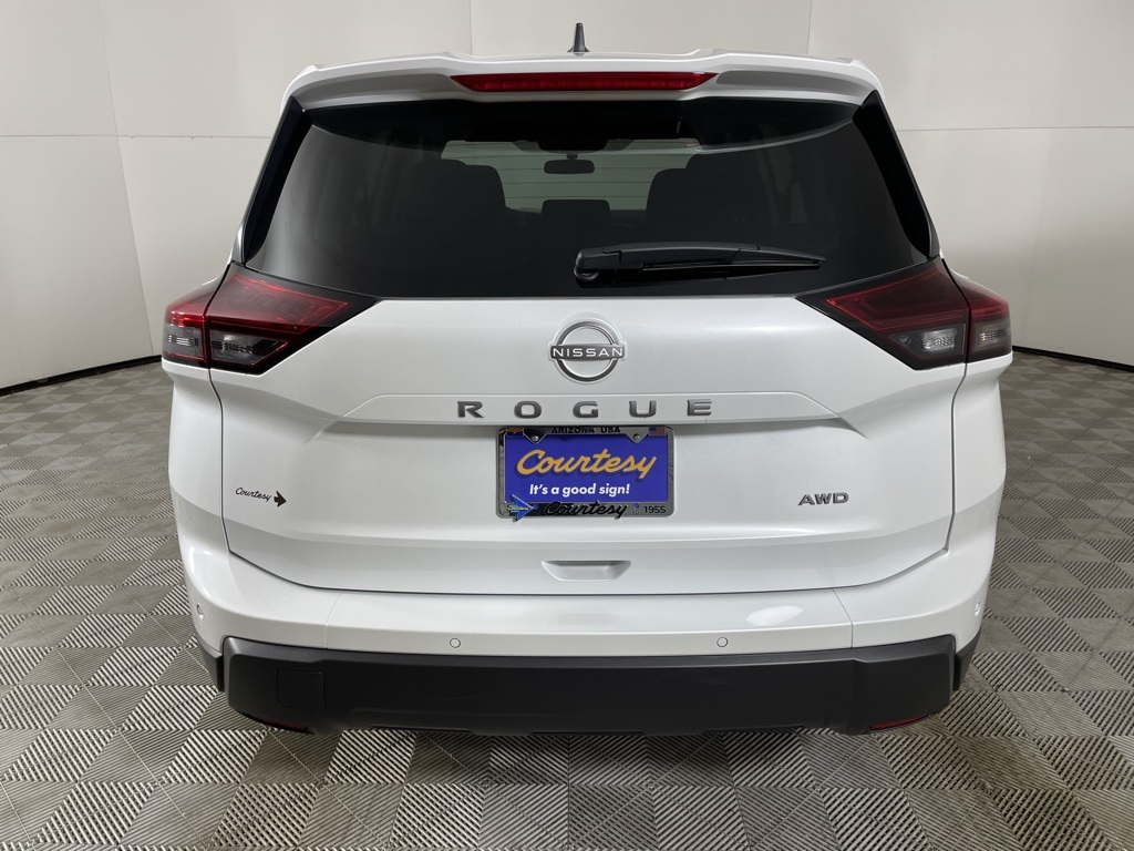 2025 Nissan Rogue S photo 7