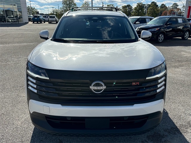 2025 Nissan Kicks SR photo 2