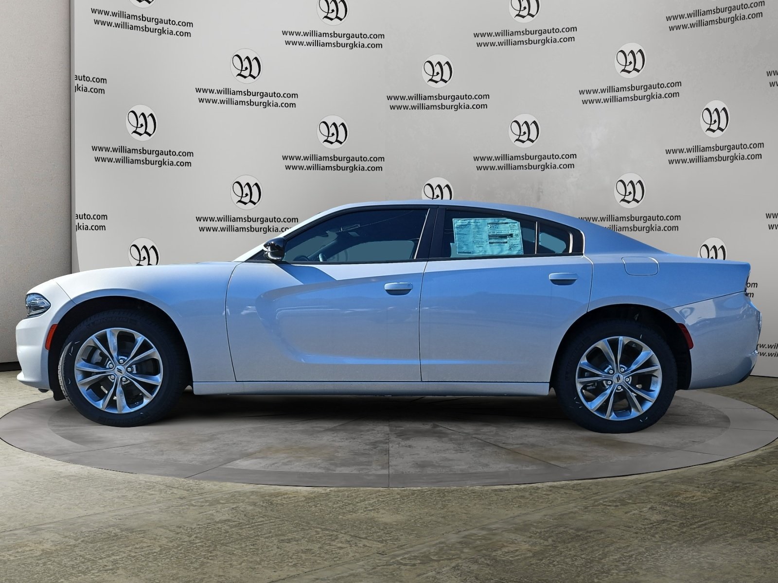 2023 Dodge Charger SXT photo 2