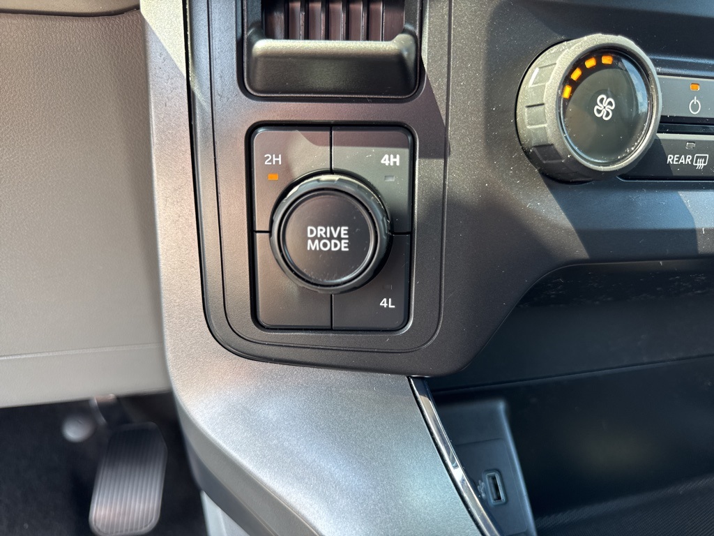 2021 Ford F-150 XLT photo 40