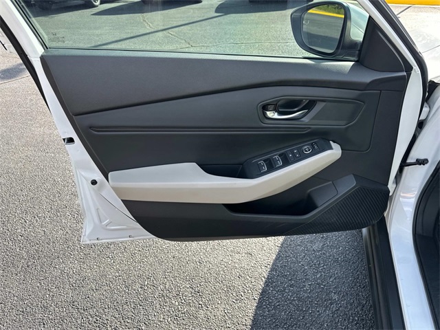 2023 Honda Accord EX photo 25