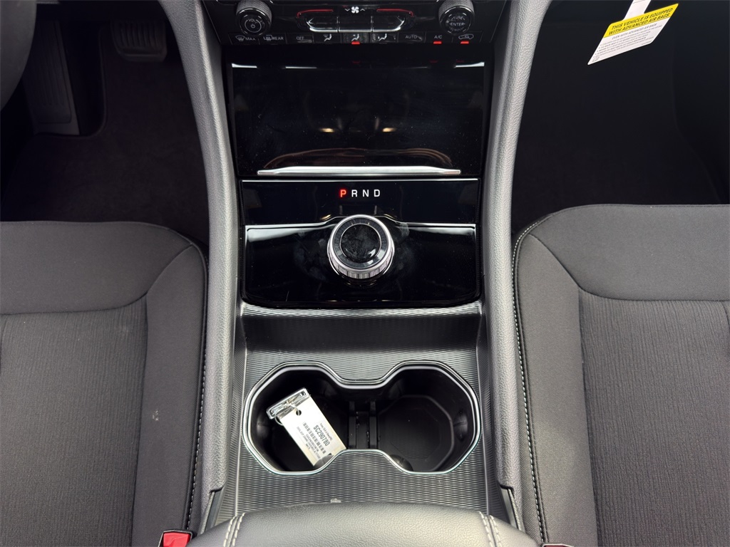 2025 Jeep Grand Cherokee Laredo photo 14