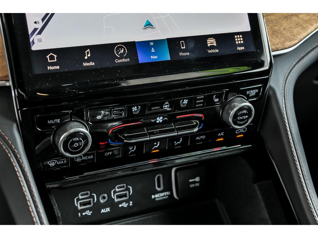 2022 Jeep Grand Cherokee L Summit photo 20