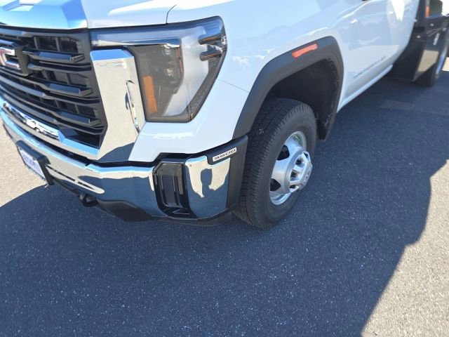 2024 Gmc Sierra 3500 HD Pro photo 4