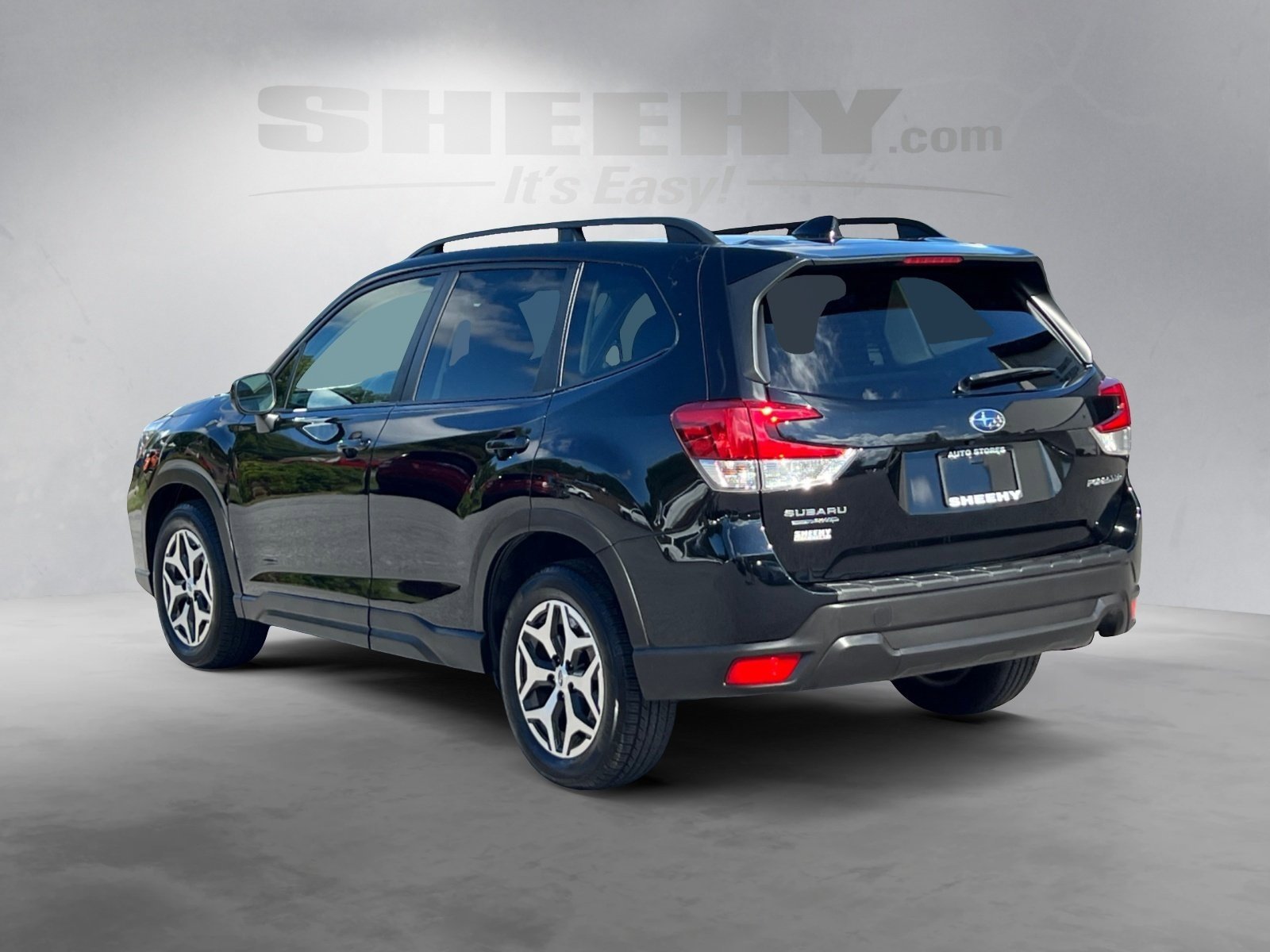 2021 Subaru Forester Premium photo 4
