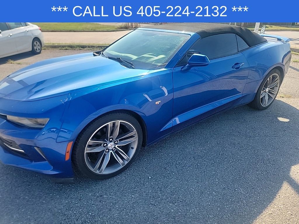 2017 Chevrolet Camaro 2LT photo 2