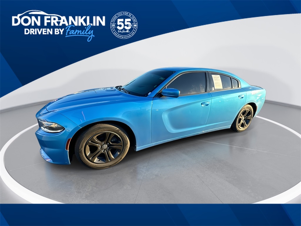 2018 Dodge Charger SXT's photo