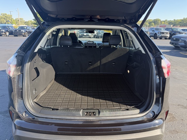 2024 Ford Edge Titanium photo 14