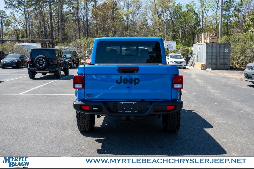 2025 Jeep Gladiator Sport photo 5