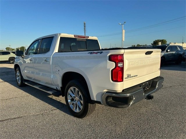 2019 Chevrolet Silverado 1500 LTZ photo 3