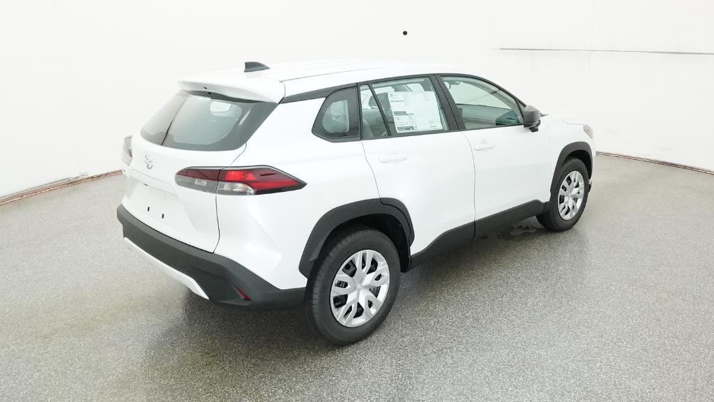 2026 Toyota Corolla Cross L photo 22