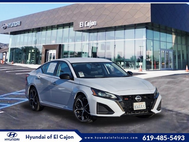 2024 Nissan Altima SR