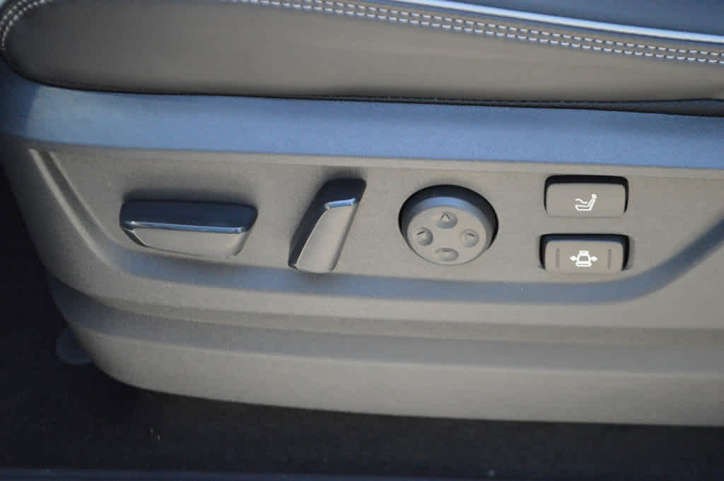 New 2025 Dynamic Metal INFINITI SENSORY image 18