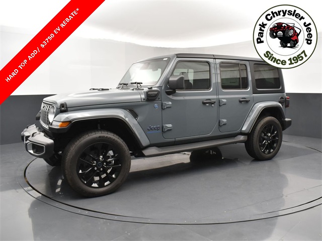 2025 Jeep Wrangler Sahara 4xe photo 4