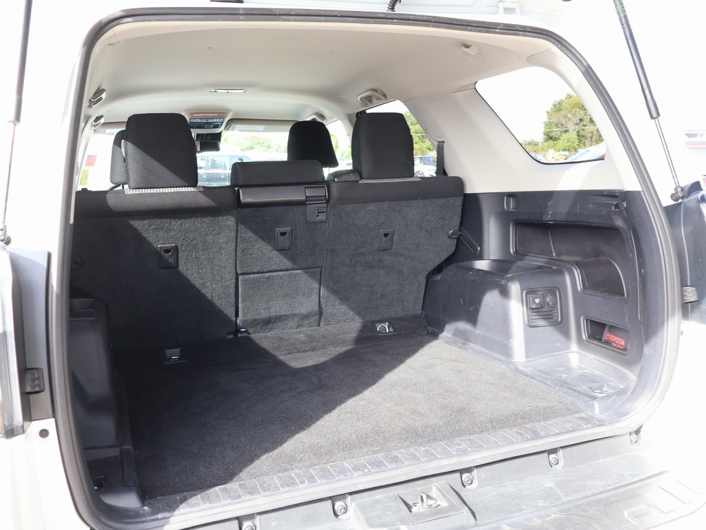 2024 Toyota 4Runner SR5 photo 15
