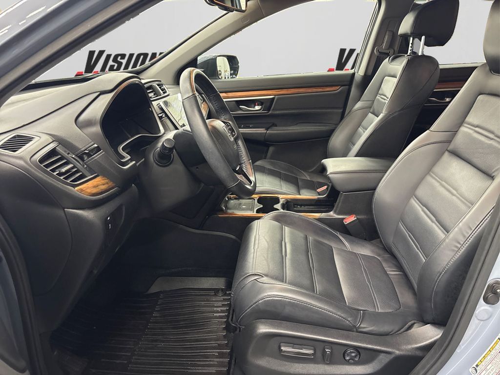 2022 Honda CR-V Touring photo 9