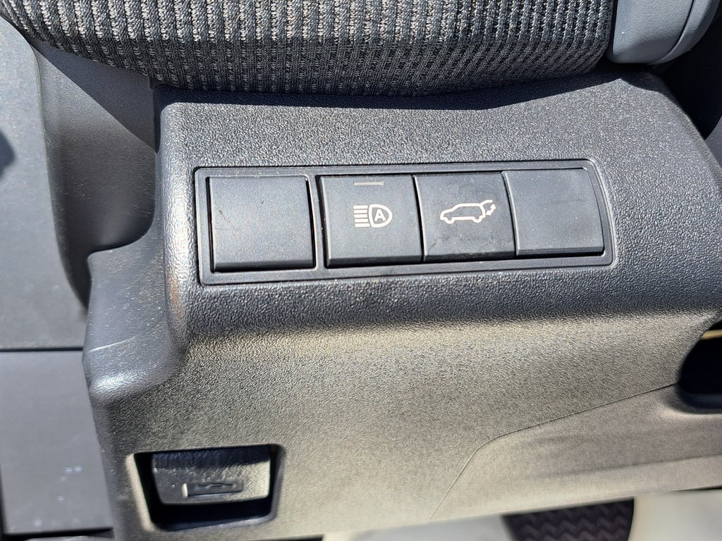 2023 Subaru Solterra Limited photo 11