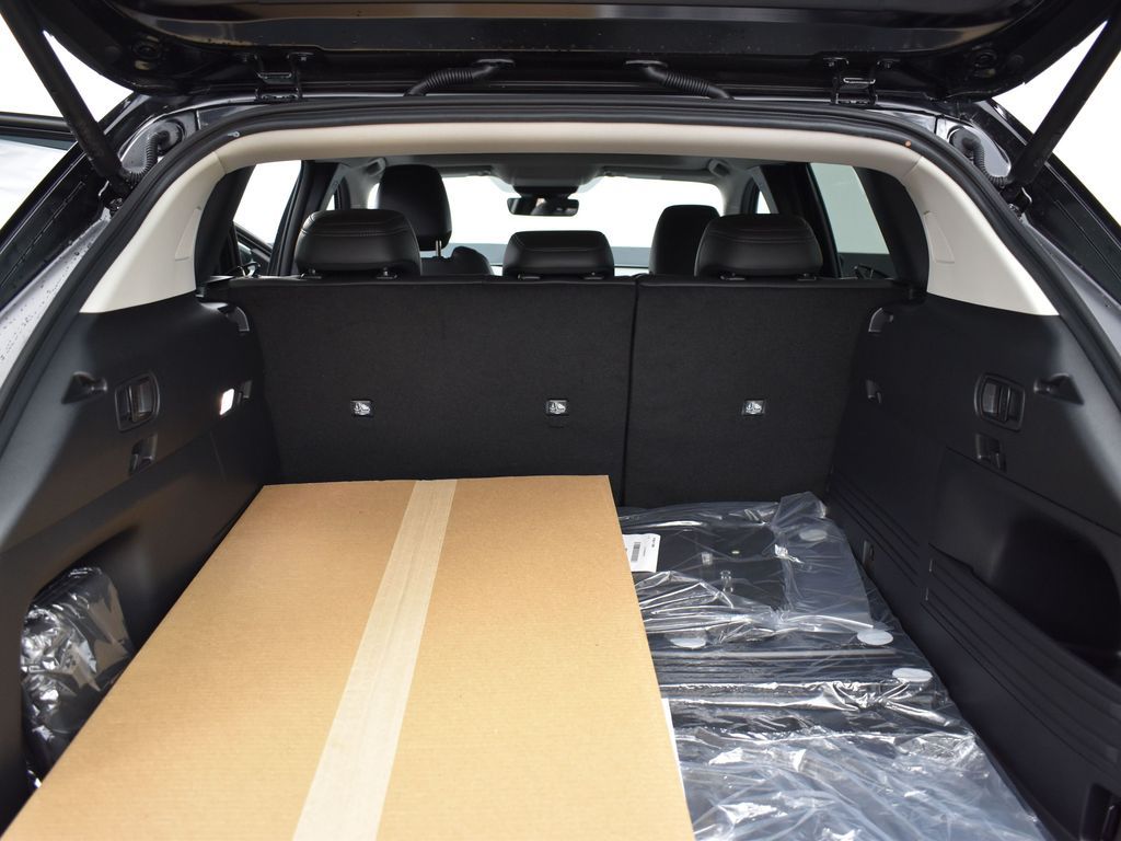 2025 Mazda CX-50 Premium photo 22