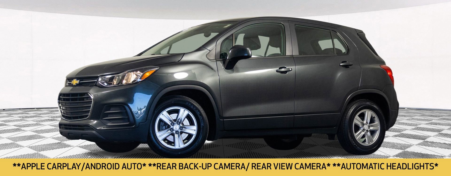 Used 2020 Chevrolet Trax LS with VIN 3GNCJKSB6LL194374 for sale in Villa Park, IL