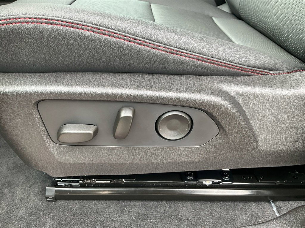 2026 Chevrolet Colorado Z71 photo 26