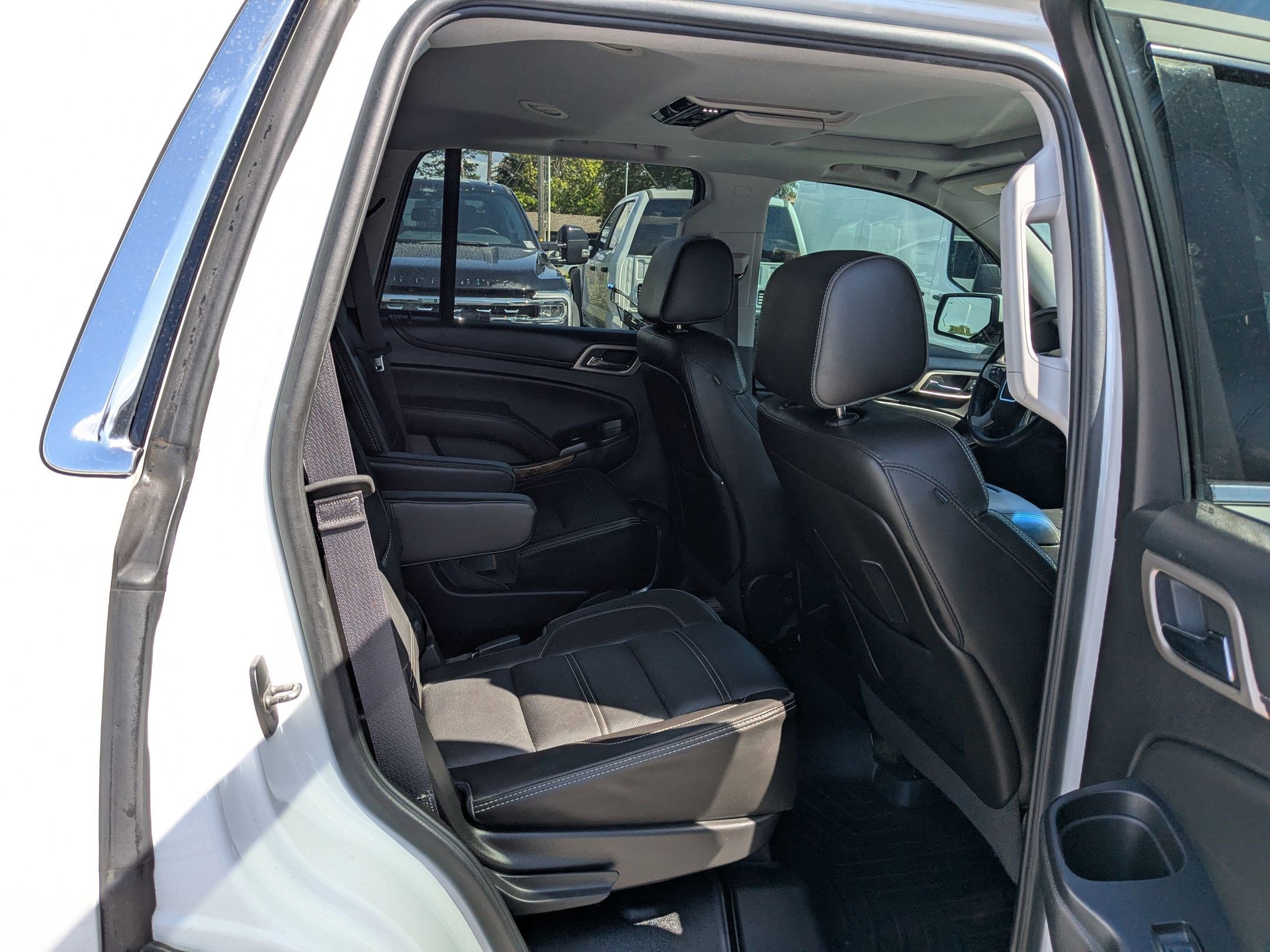 2016 Gmc Yukon Denali photo 28
