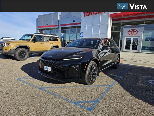 2025 Toyota Crown Signia Limited's photo