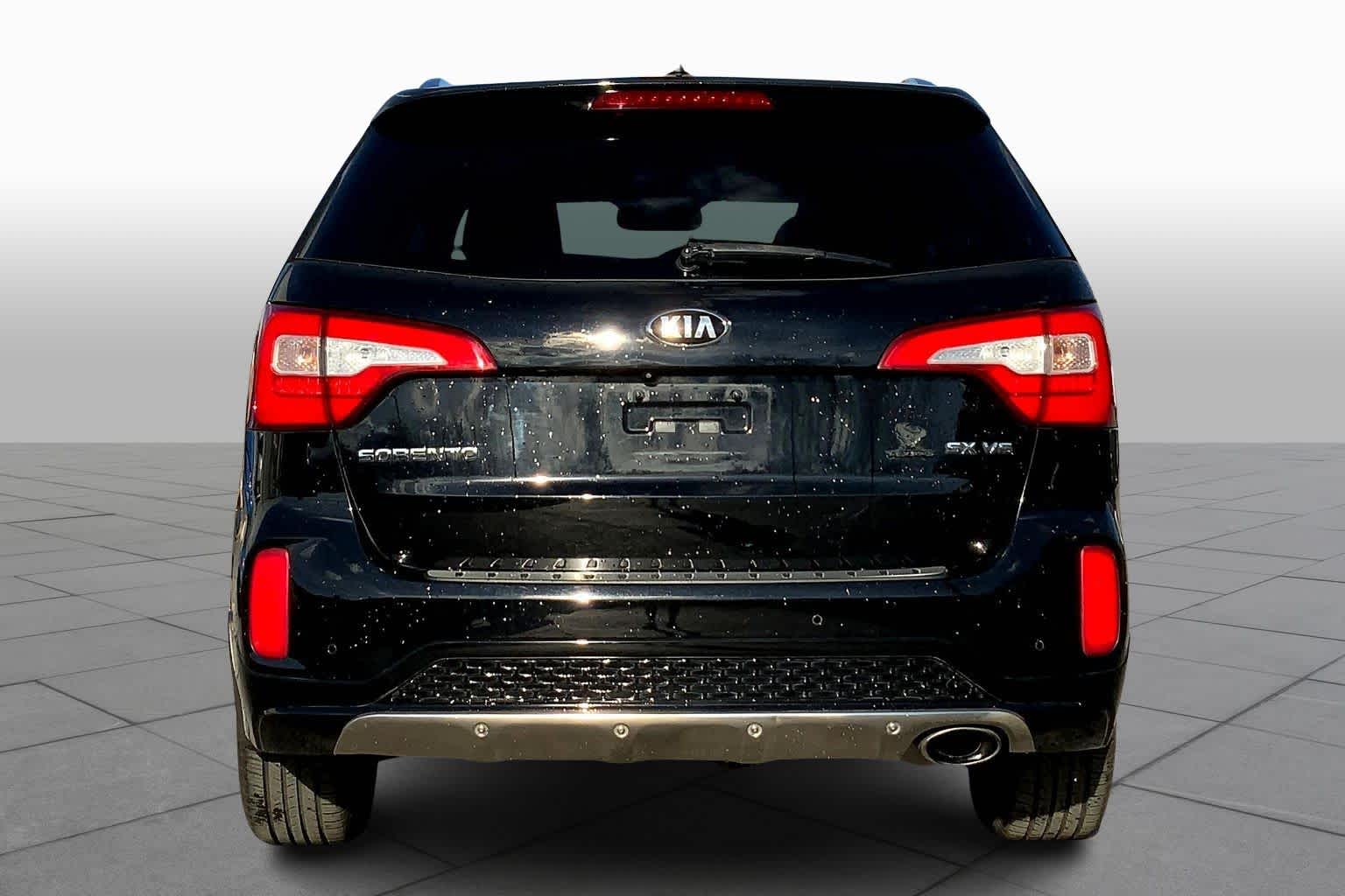 2015 Kia Sorento SX photo 3