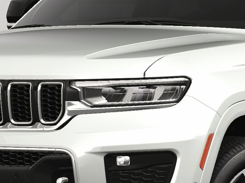 2025 Jeep Grand Cherokee Overland photo 13