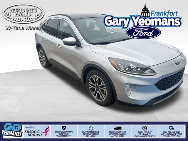 2020 Ford Escape SEL's photo