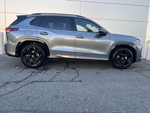 2026 Volkswagen Tiguan SE R-Line Black photo 3