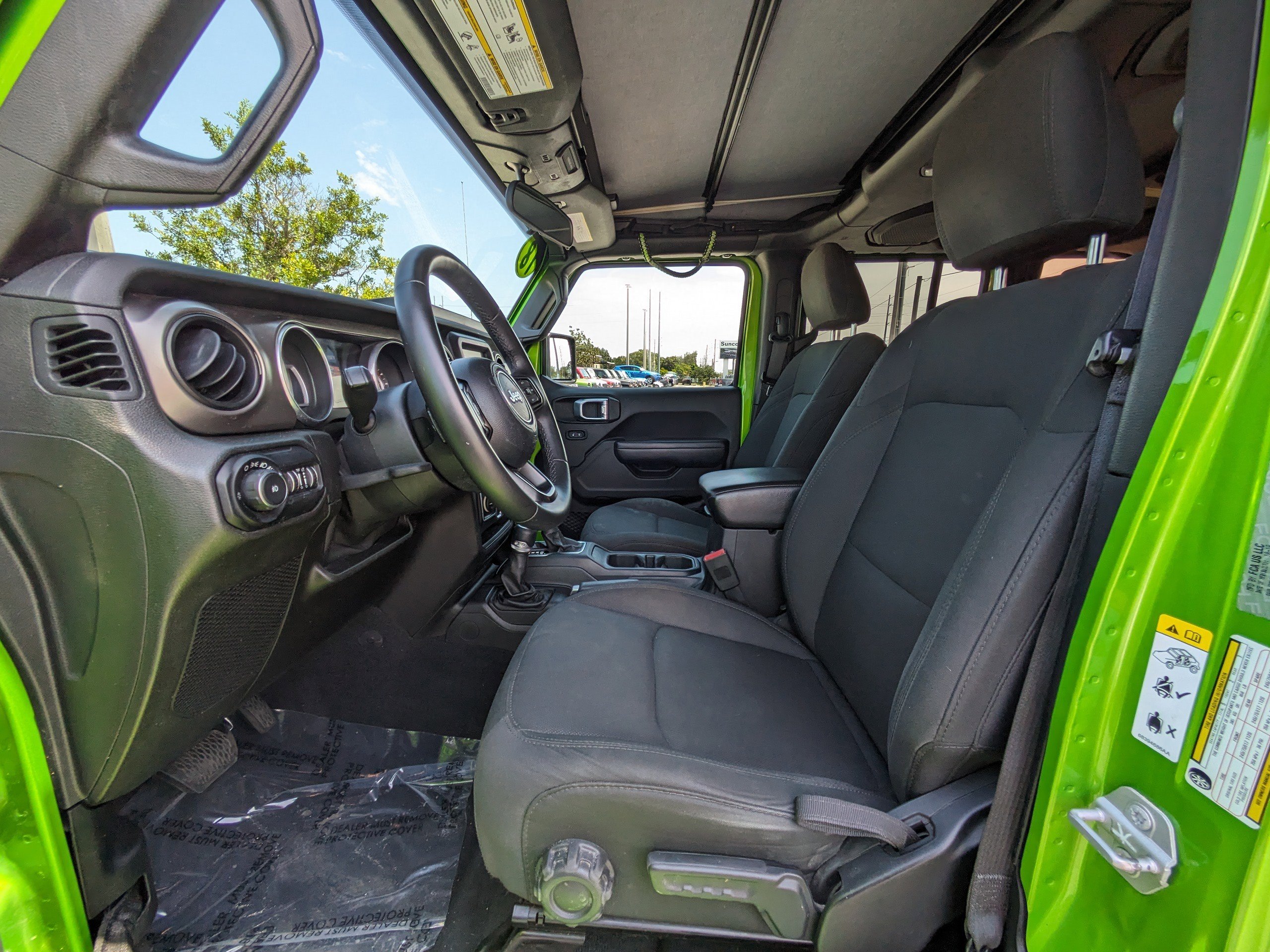 2018 Jeep Wrangler Unlimited Sport S photo 18