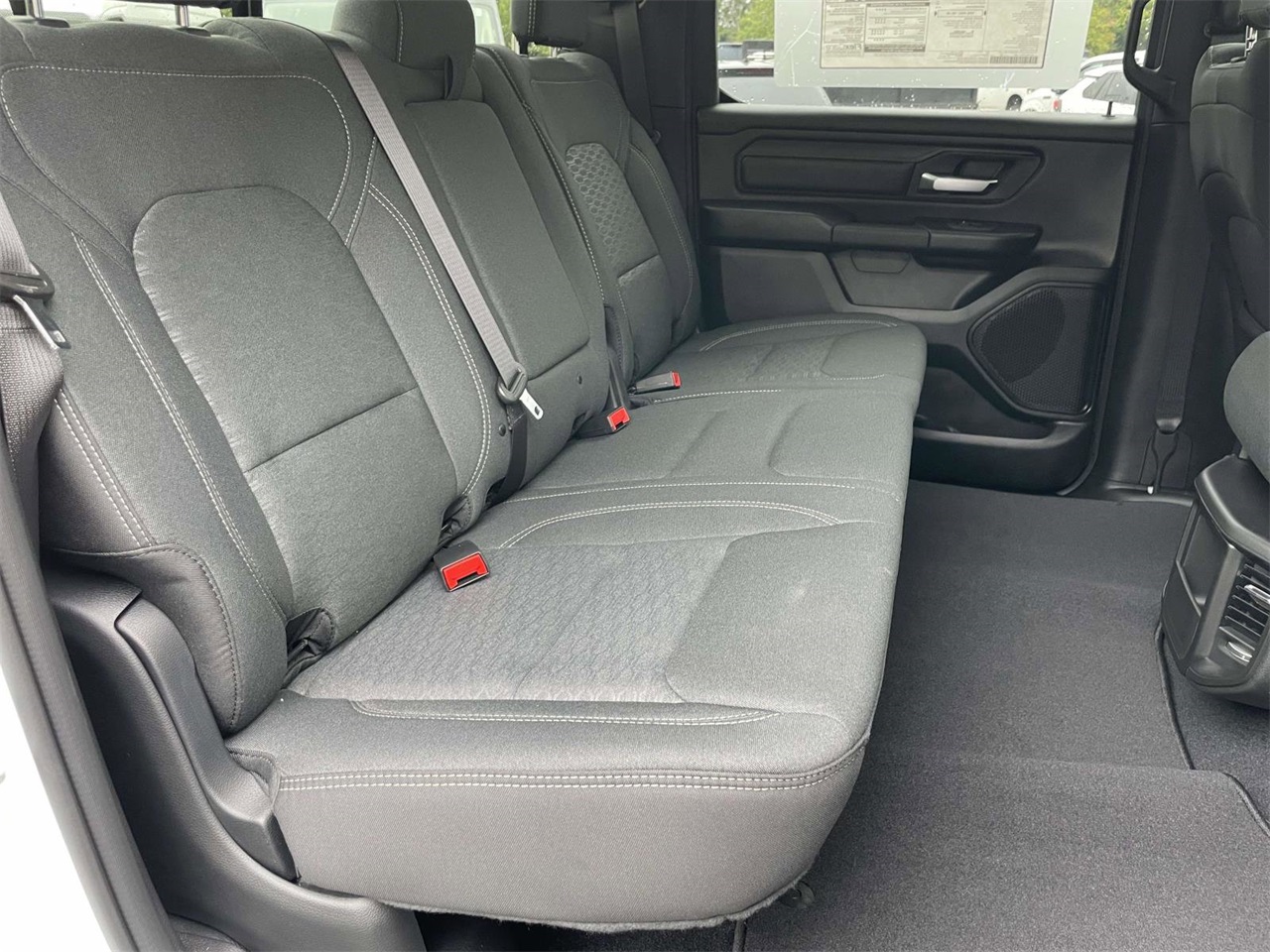 2025 Ram 1500 Tradesman photo 28