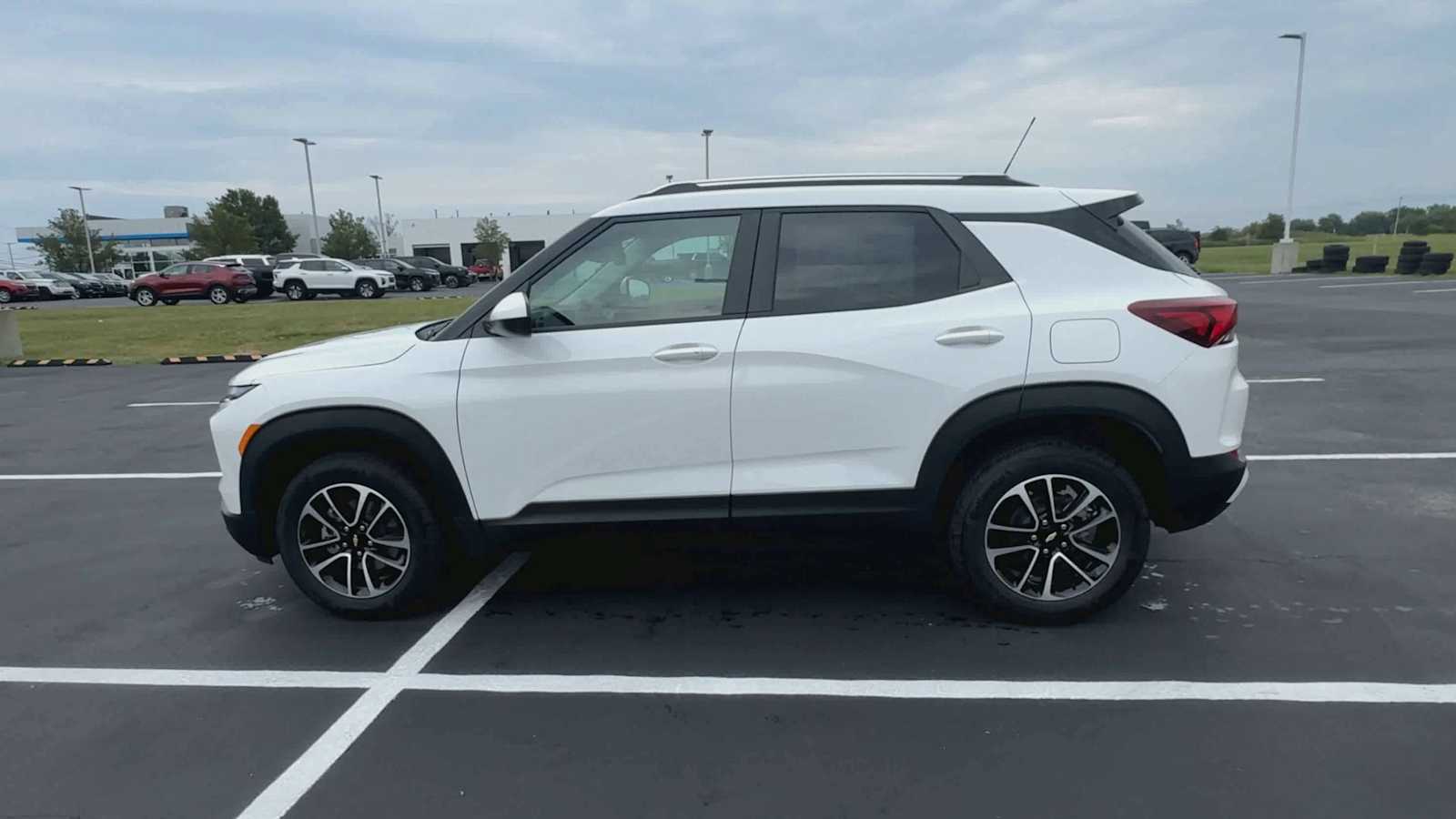 2026 Chevrolet Trailblazer LT photo 4